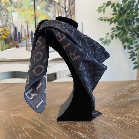 Authentic Bvlgari Scarf - Picture 3 of 9